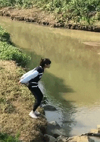 |搞笑GIF: 真相往往在后面 亲眼看到得不一定是真的