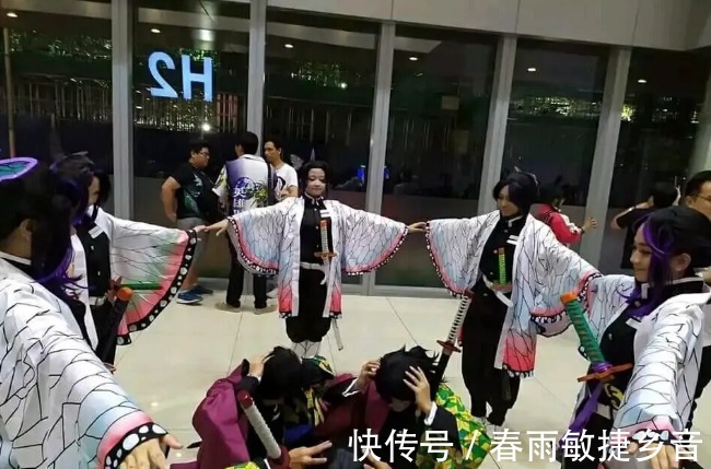 你的名字|鬼灭Cos被指没诚意，粉丝终于有一次不用羡慕别人家Cos了