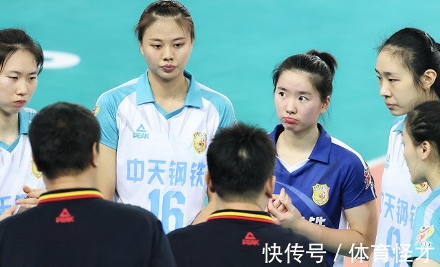 王唯漪|中国女排新难题!倪非凡生涯最大考验,能否顶替王梦洁成疑问