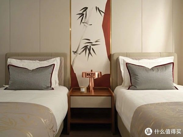 屋主|坚持浪漫主义的夫妻,把家装修得简单自然,透着骨子里的高级感