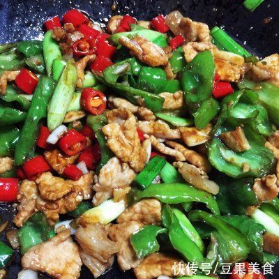 红线椒|#巨下饭的家常菜#干饭神菜「肉炒肉」香辣美味连吃三碗