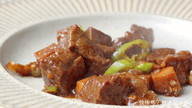 杏鲍菇|香到头掉,米饭不保,快手又下饭的硬菜系列!