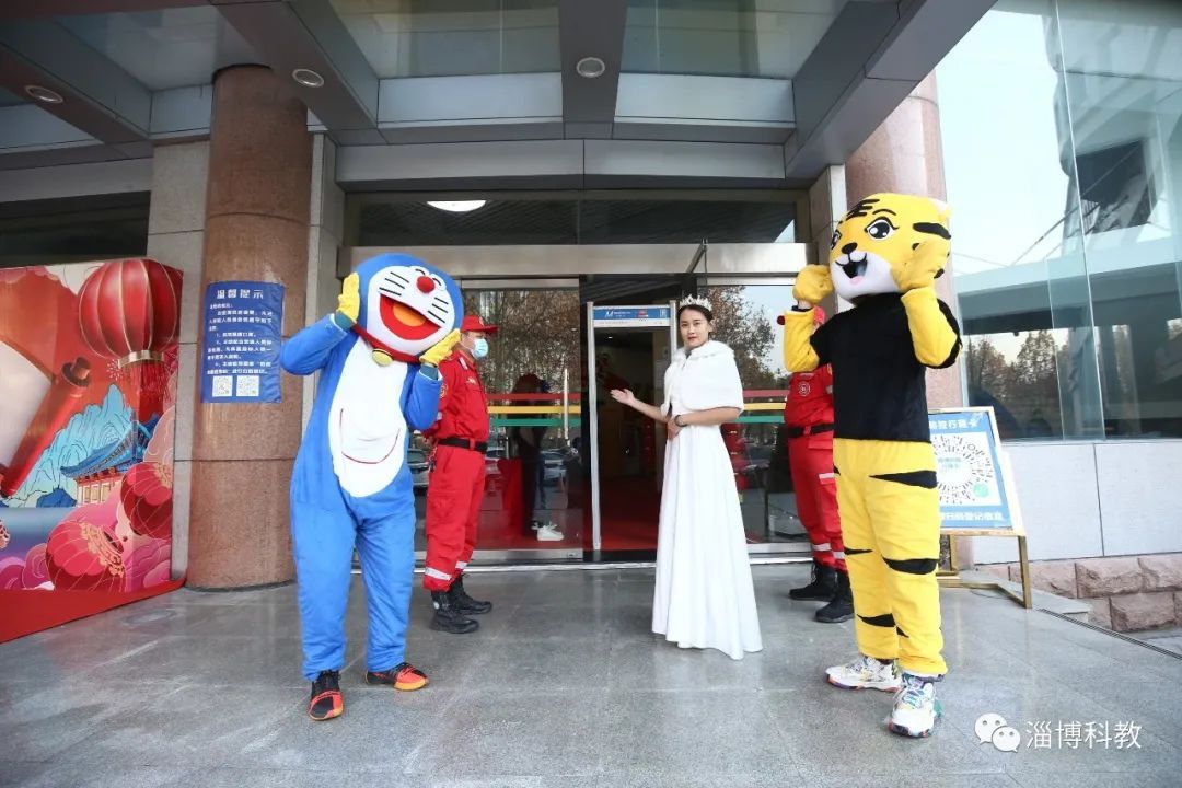 大幕拉開！2022跨年盛典開啟錄制！一起為孩子們加油！