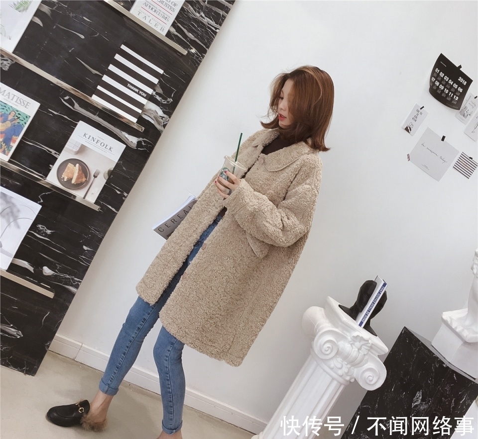 呢女装|建议大家:女人穿大衣不要配裙子,土!瞧下面女人,美嫩极了
