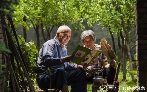 若你在60岁后,身体能做到这3点,十有八九是“长寿体质”!