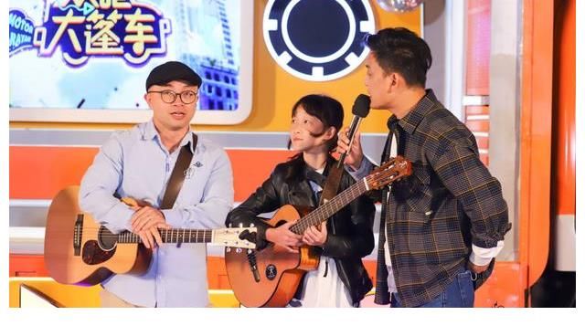 《欢唱大篷车》周六晚“乘风破浪”而来，黄绮珊实力开唱点亮青岛海上“灯塔”