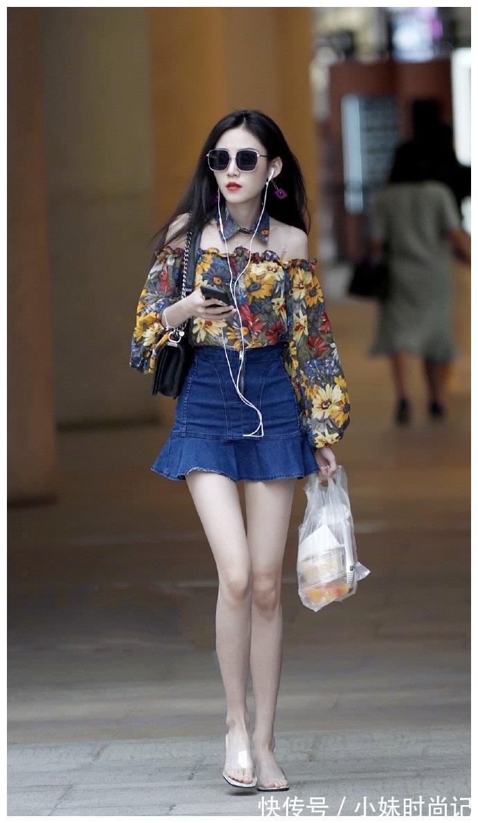 小姐姐|碎花一字肩,时尚和“土气”的结合体,爱了爱了