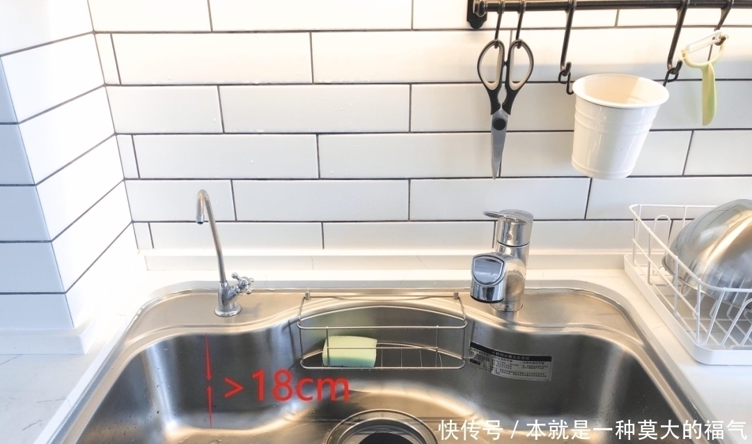 改装|住了3年的家,发现厨房水槽5个痛点,这样一改装,台面清清爽爽