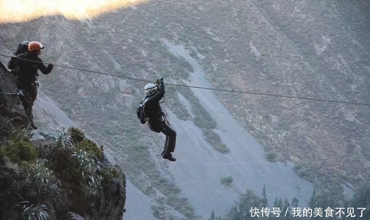 晚上睡在秘鲁安第斯山脉的胶囊旅馆，深夜不害怕吗