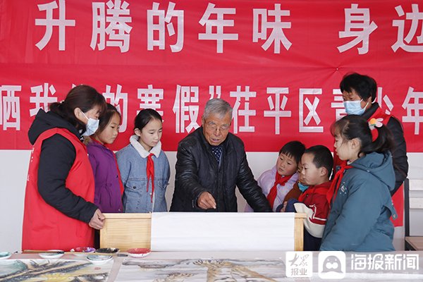 茌平区|【寻年味·赏年俗】聊城茌平：南董村中堂画传承人画虎迎新春