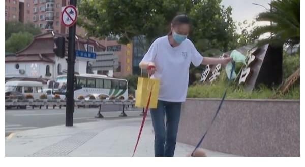 中国老龄协会|刘雪华的独居生活:24小时开着电视,为方便,请了保姆和司机