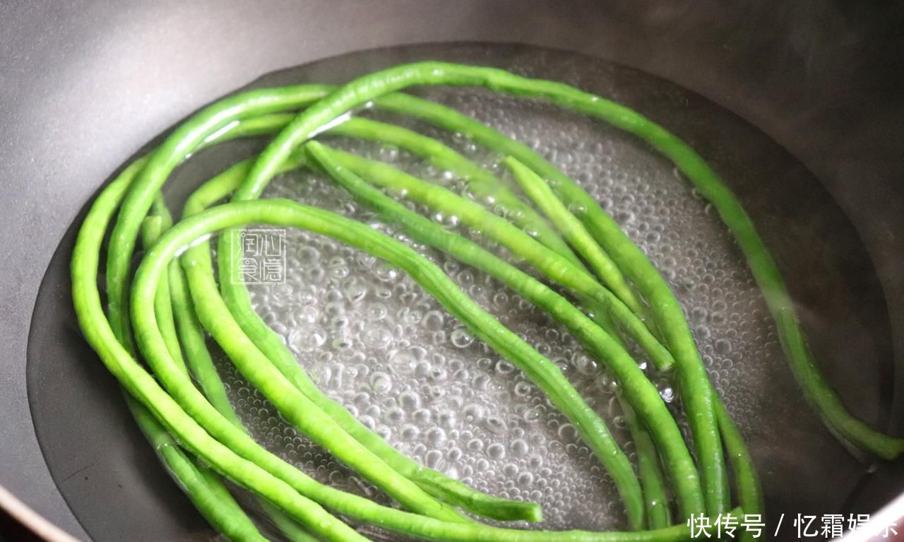 6种尽量先焯水再炒的蔬菜，吃着更放心，提醒家人，麻烦些也值得