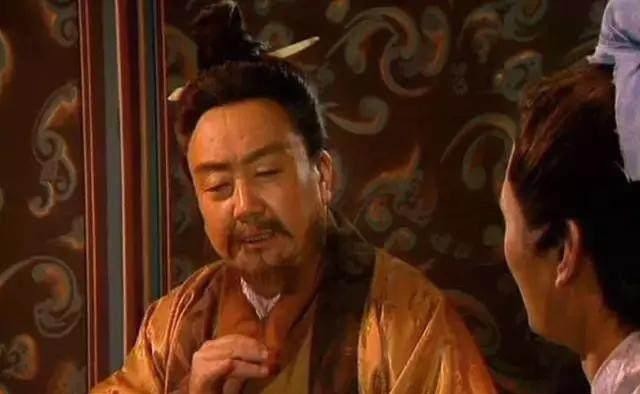 劝张绣|他一出场,我就知道他必胜,在我心中他的智谋比孔明还灵验