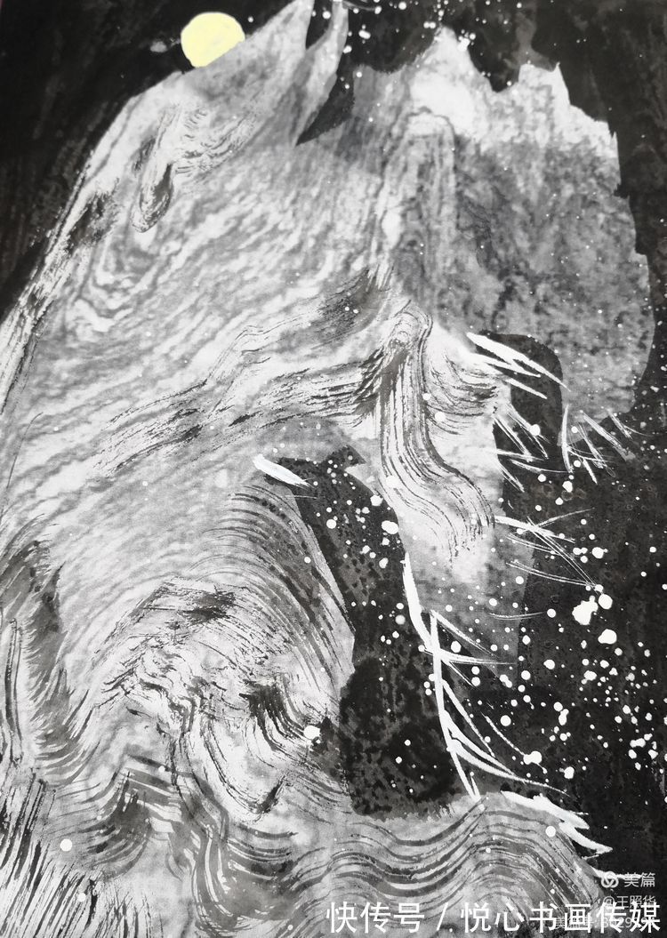 王照华@中国鹰王胡杨大师王照华鬼斧神工画胡杨《秘境》