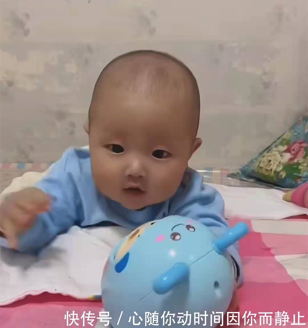 宝宝|婴儿各个时期智力发育,听听老月嫂怎么说!