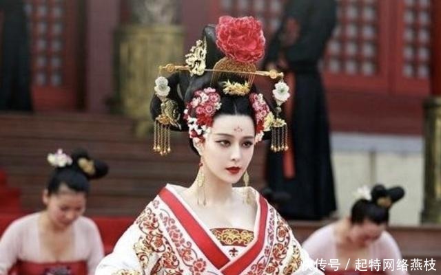 北大|他发明了一个汉字，却被骂了整整3年，如今这字几乎没有女性不用