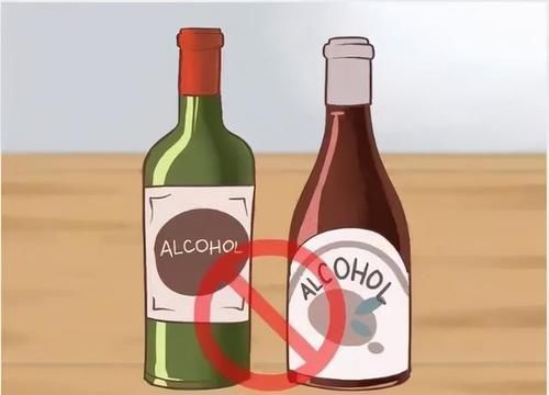 酒精|母乳期不忌口,她害死了自己4个月大的宝宝