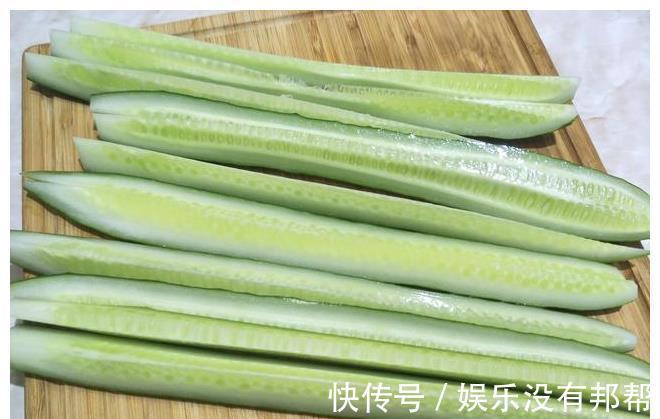小米辣|腌黄瓜配方，婆婆用了20年的法子，黄瓜脆爽入味，不易坏