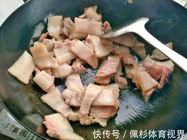 正月初七为人日，记得“3吃2做1不做”，人气冲天，家和万事兴