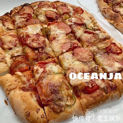 厚底大披萨PIZZA，从此B胜客可以走一边去了