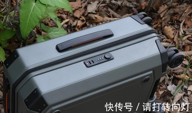 旅行箱 男人专属的旅行箱，超硬核，悠启撒哈拉旅行箱！