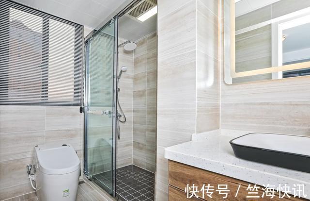 背景墙|妻子灵机一动,非要在厨房两侧打柜子,起初不解,完工才知太高明