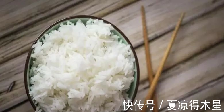 辅食|别逼孩子吃米饭了!换个做法,宝宝越吃越聪明,口口都是钙和DHA!