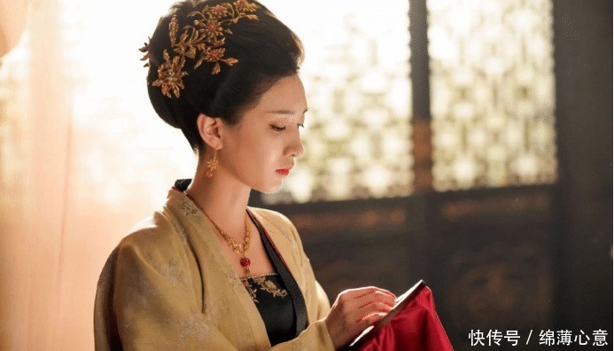 坠马髻|宋代女性的发式又简又仙，我们只会拉直烫头，跟宋代相比差远了