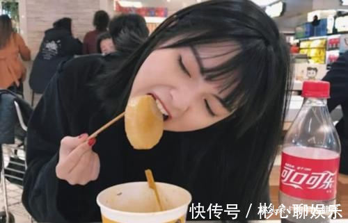 内分泌失调|女孩子“来例假”，3种食物饿死也别吃，否则“提前闭经”可别哭