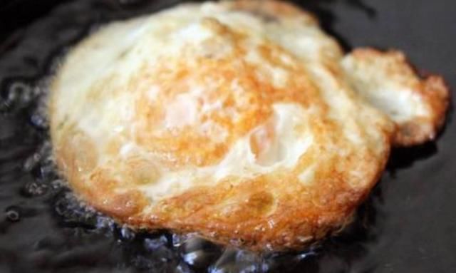 看完|印度的鸡蛋煎为何成这样,中国厨师看完后气哭了