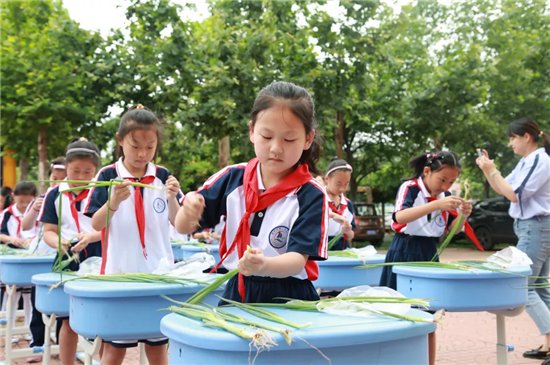 教师|精心治校、潜心育人，寒亭区第二实验小学办好人民满意的教育