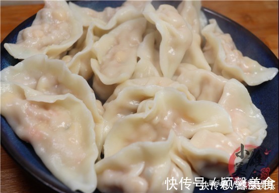 做饺子时，切记“2放2不放”，饺子鲜嫩多汁，调啥馅都香