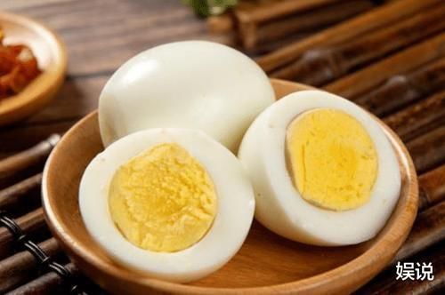 糖化蛋白|早上常吃鸡蛋的人,可能有5点不请自来,别不注意,身体或不喜欢