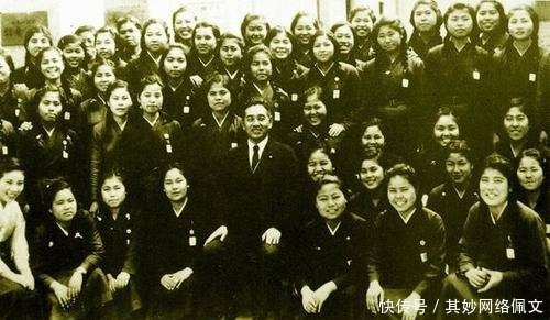 日军|冲绳战役中,日军一支特别的女子分队,240人只活下来5个