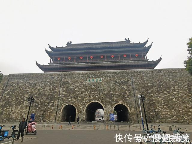 城墙|凤阳明中都，古代最大的烂尾工程，因体恤百姓停工，规模超过故宫