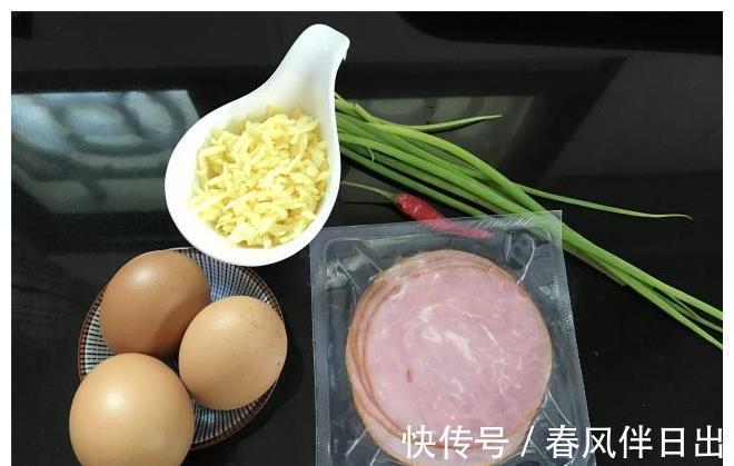 马苏里拉|孩子不爱吃鸡蛋，换个做法，不炒不蒸，每次上桌就光盘