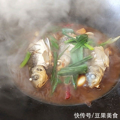 这道酱烧鲫鱼，怎么做都好吃