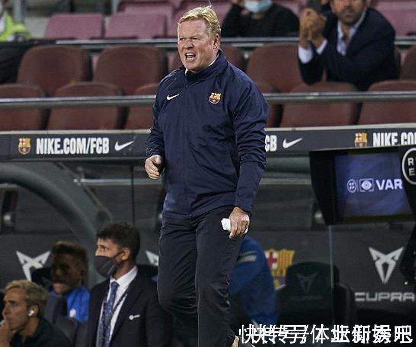 主帅|巴萨1-1后!现场嘘声四起,主帅遭质疑:全场都在传中,要你何用