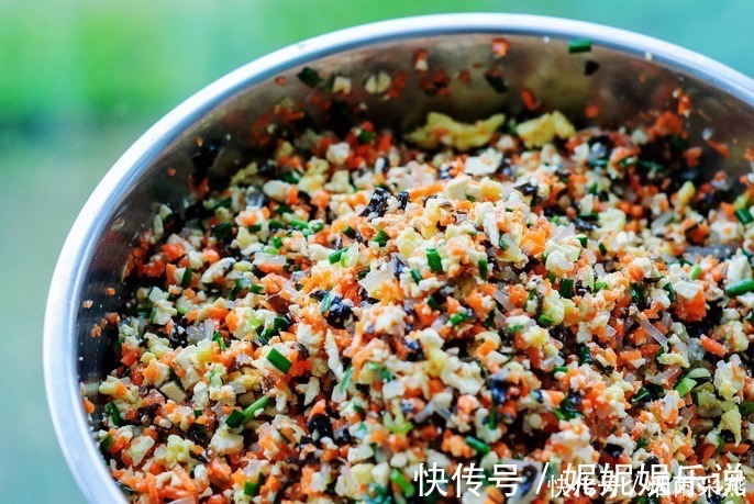饺子|拌饺子馅,加生油还是加熟油?加“这油”,香味翻倍,饺子更好吃