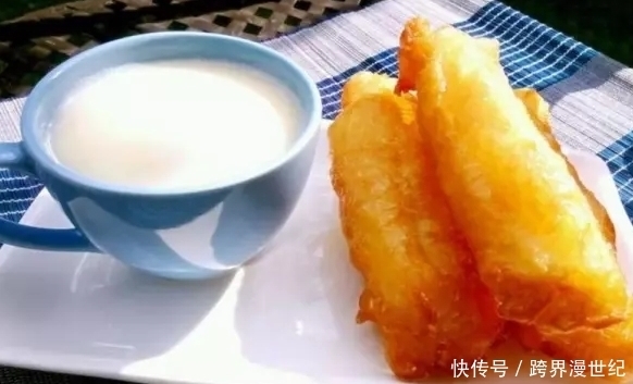 肝好的人，日常“约束”自己5不做，若你也做到