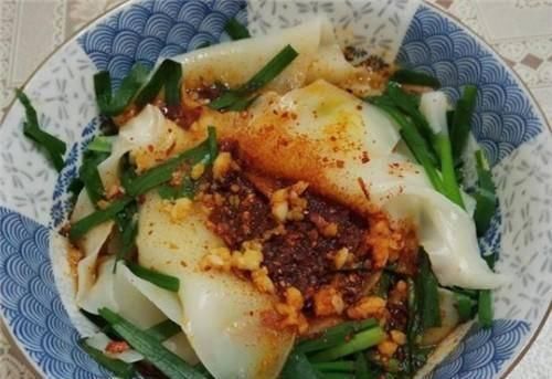 早上不吃包子,一碗面下肚,开胃又解腻,还暖身子,不揉面不醒面