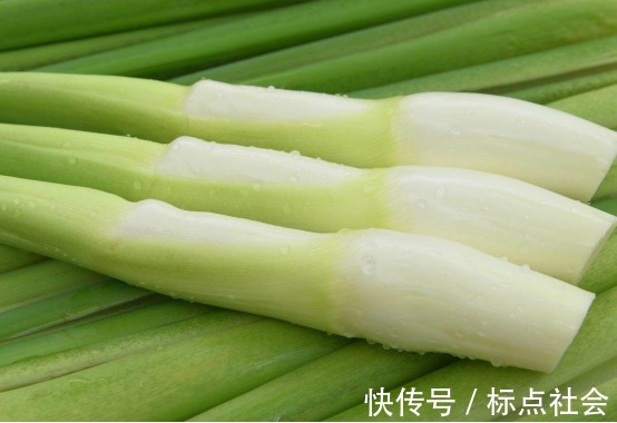 利尿|西红柿加上它,能清热解毒、利尿降压,一周几次食用最佳!