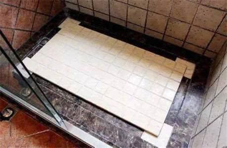 泥工|淋浴房装修,老婆坚持做“四边走水”泥工师傅碰到“行家”了