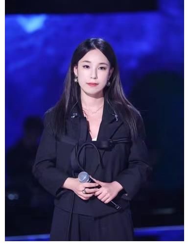 好声音|《中国好声音》五强诞生直指巅峰之夜，十年音乐积淀见证时代精神