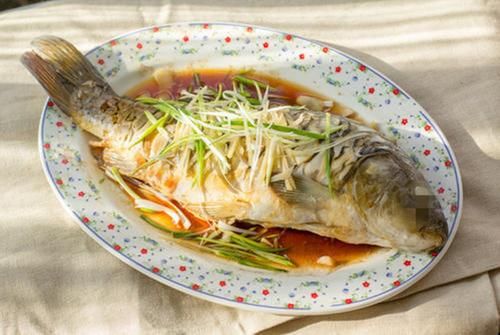腊月是孩子身高的“储能期”，营养学家：来年想蹿高，吃好这三餐