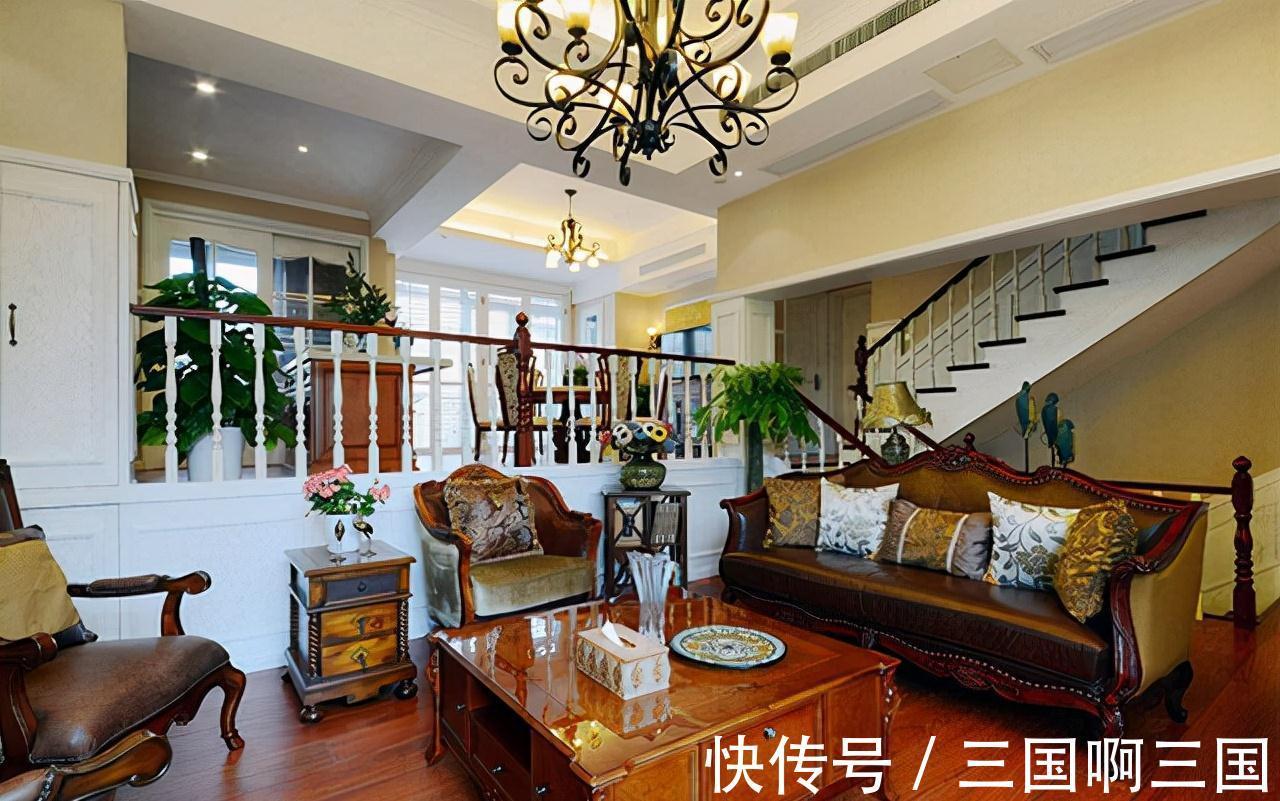 空间|美式别墅的独特韵味，客厅没有电视也很美，复古和浪漫并存