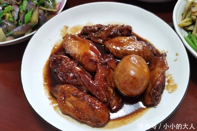 土鸡|自己做9菜一汤家人聚餐,成本不足200元,妈妈:你们就是爱去饭店