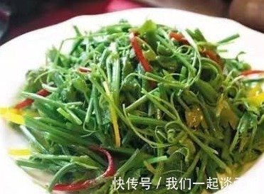 皱纹|女性不想老太快,多吃此菜,淡化皱纹,排出宿便,每天活力满满