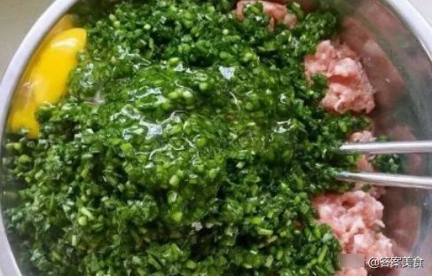 韭菜|拌韭菜饺子馅,记得“2不放”,很多人不知道,难怪饺子不香难吃