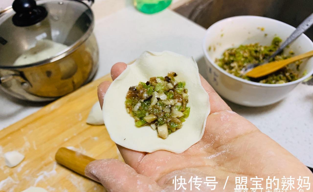 肉馅水饺调馅，记好“3要1不要”，肉馅鲜嫩多汁还不柴，你知道吗